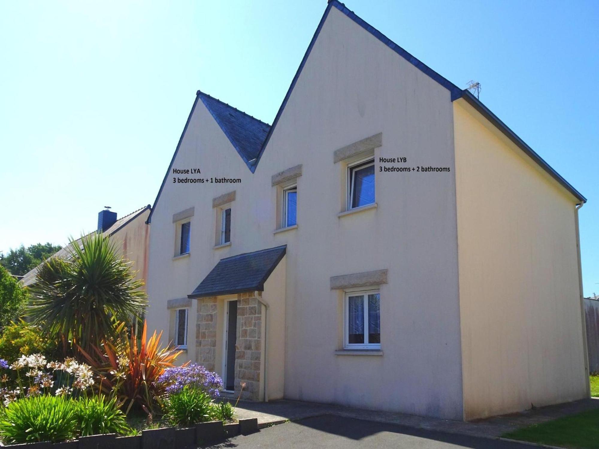 Vila Modern Semi Detached House With Terrace Saint Quay Portrieux Exteriér fotografie